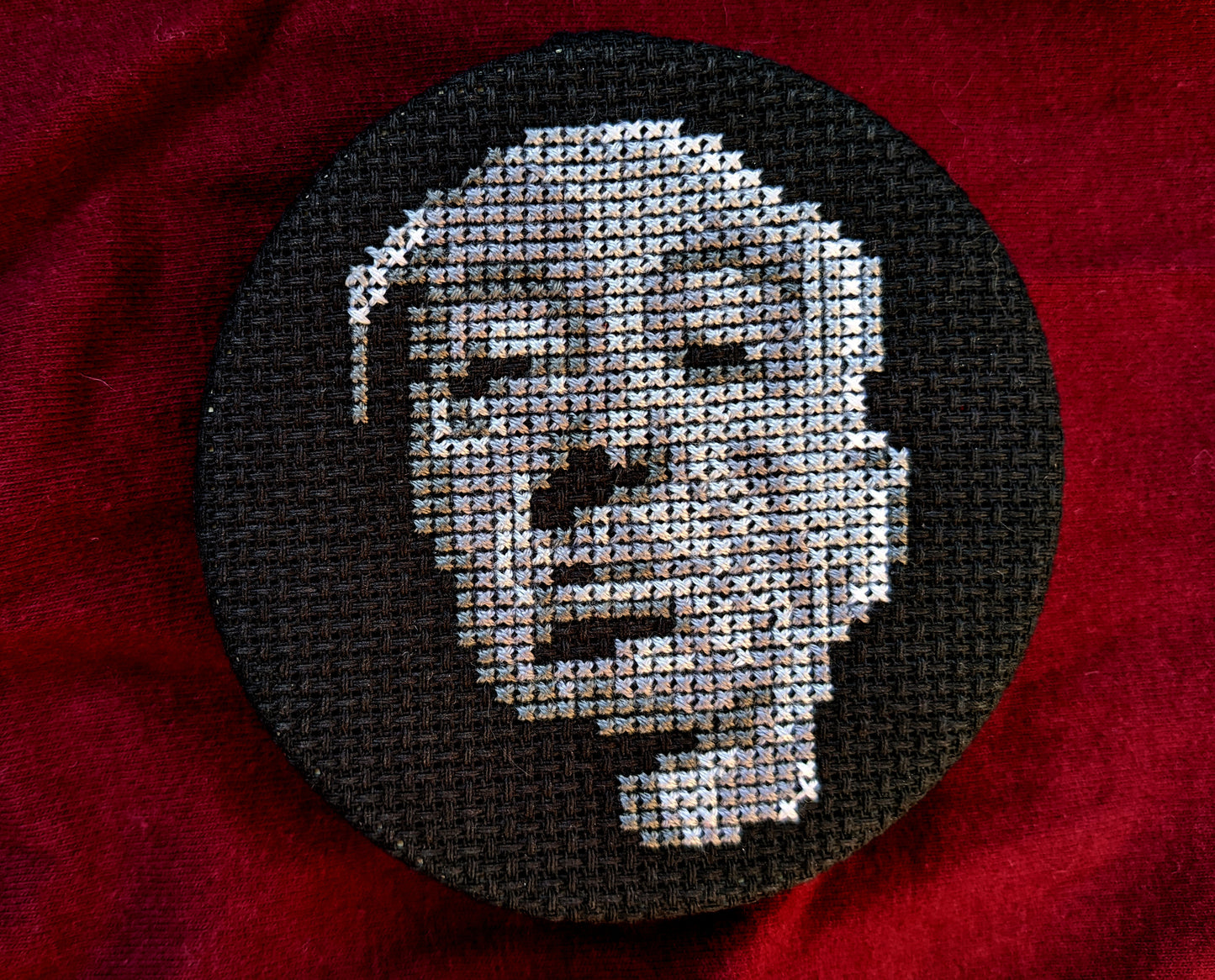 Alfred Hitchcock minimalist portrait cross stitch pattern (great beginner project)